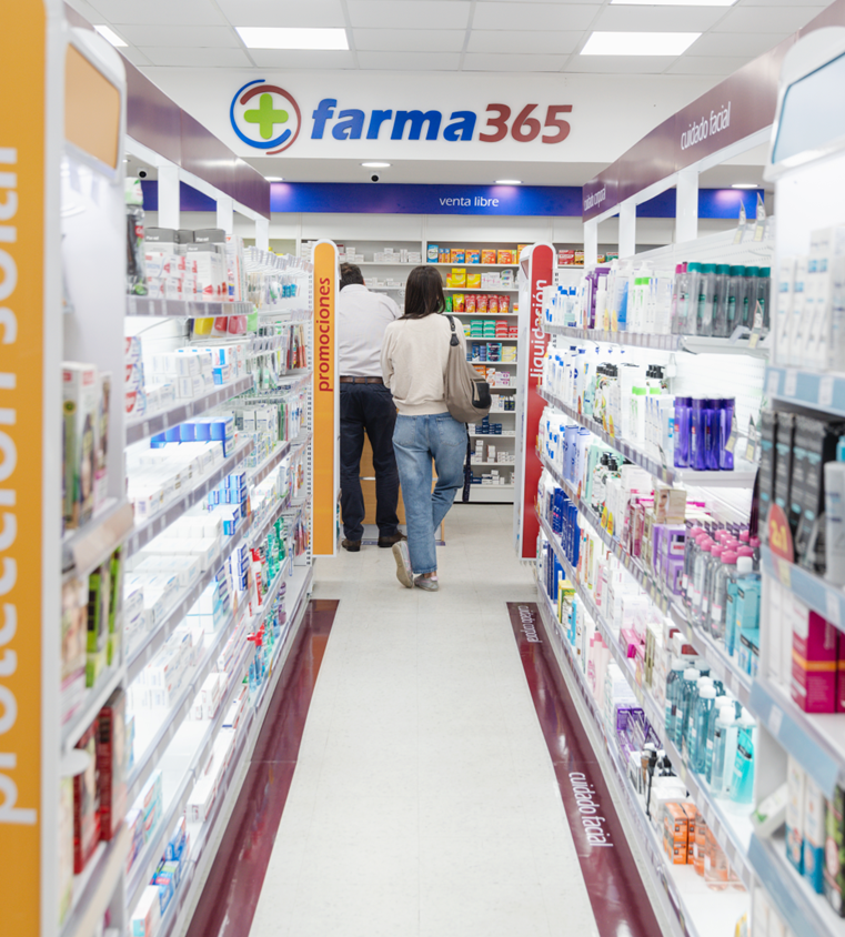 Farma365 retail pharmacy aisle after category transformation